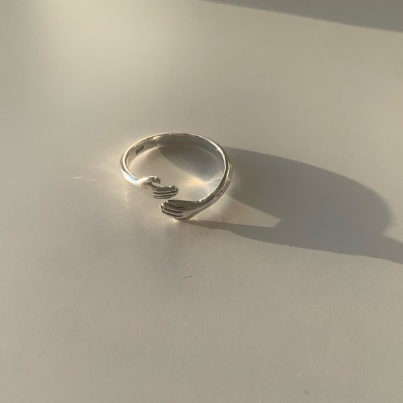 Brand new still in packaging HUG ring 🤗🤗🤗🤗 - Picture 9 of 10